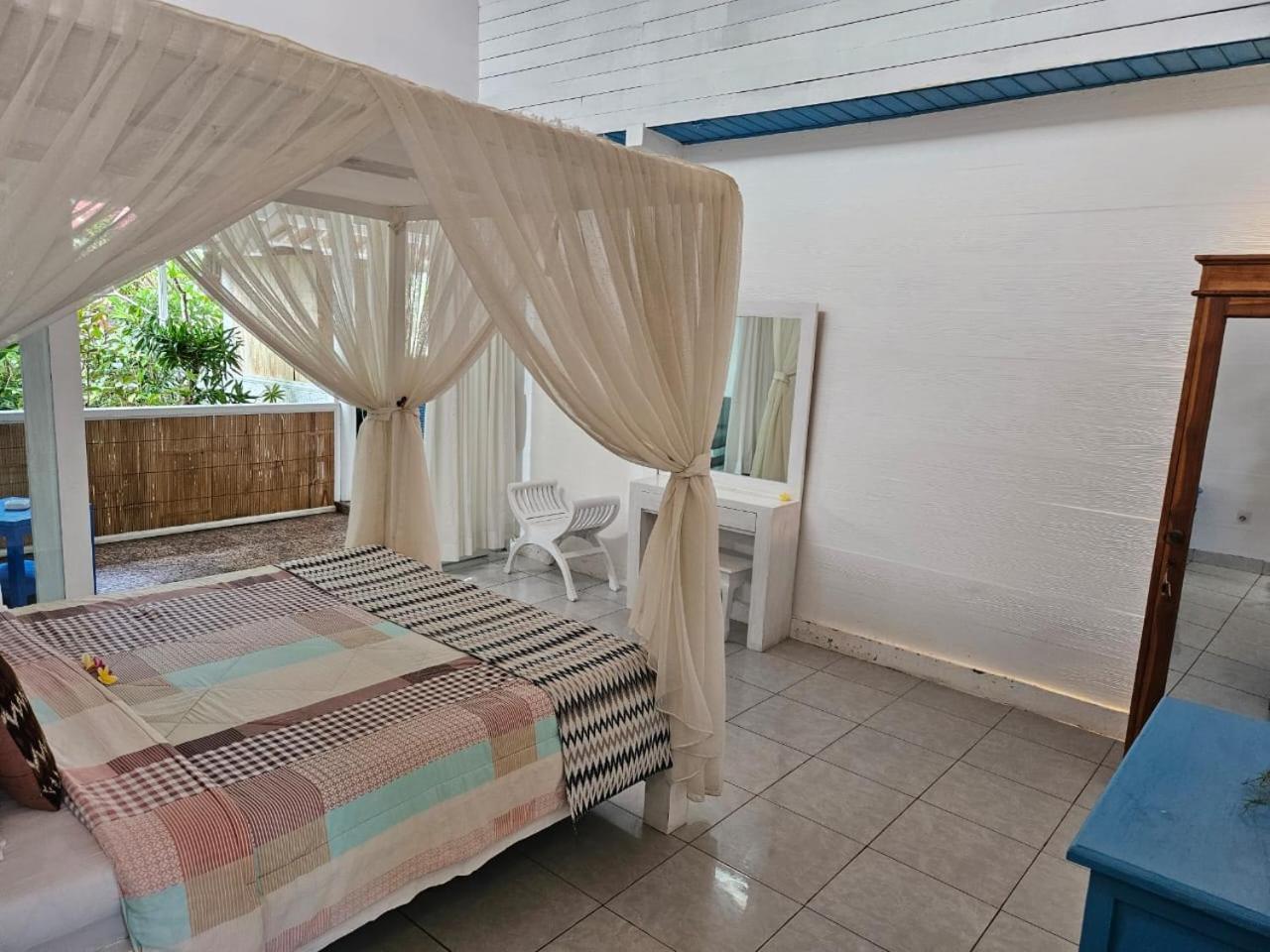 Villa Waru Lembongan Kültér fotó