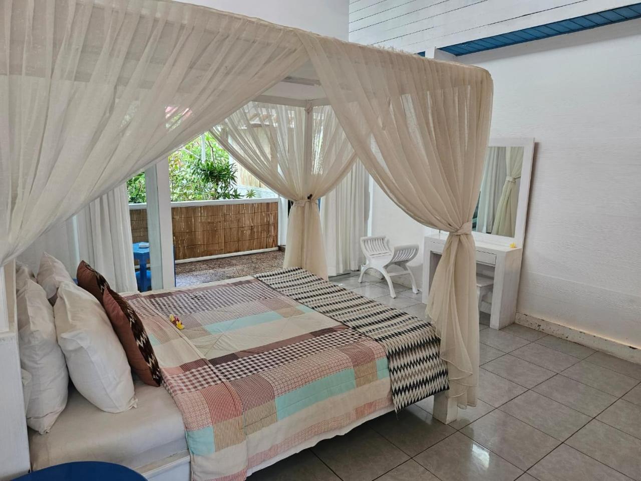 Villa Waru Lembongan Kültér fotó